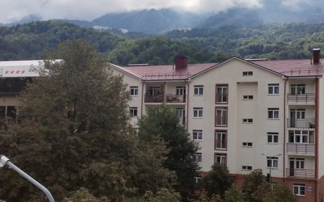 S Udobstvami V Estosadke Flat