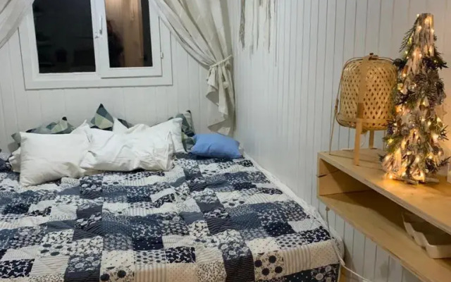 TinyDacha Mozhzhevelnik Glamping