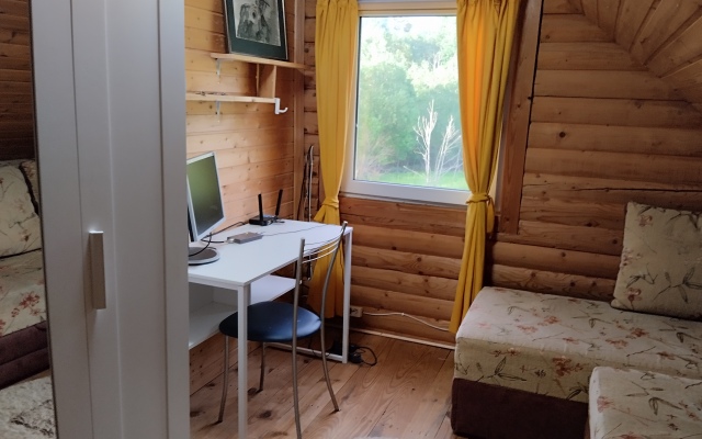 Sredi Ozer Private House