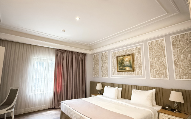 Theatrum  Baku