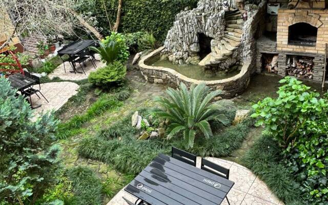 Artur Guest House