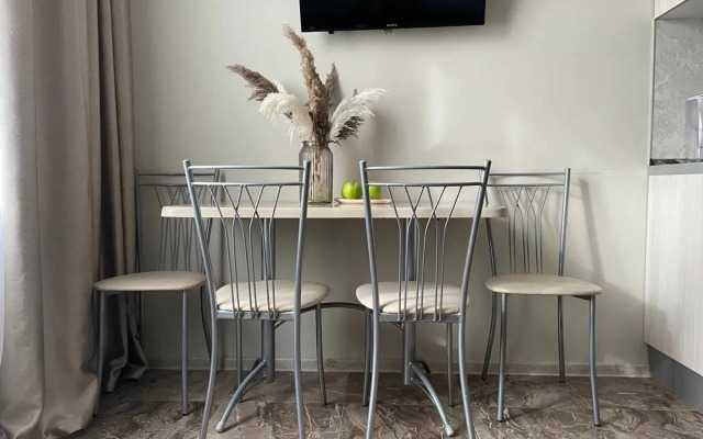 Апартаменты на Кременчугской 17к3