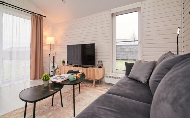 Simple Life Home 180 Private House