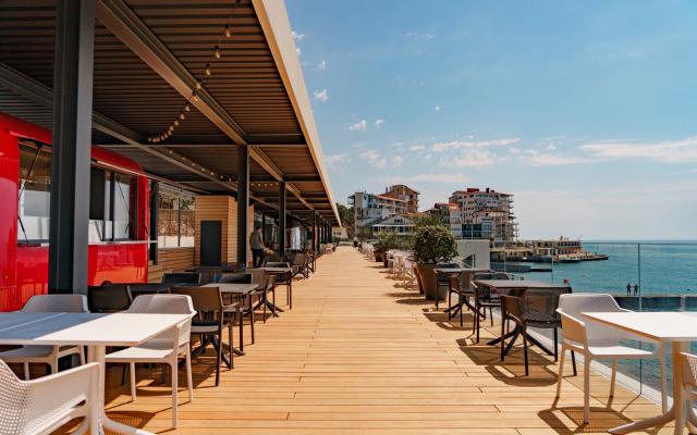 Квартира двухуровневая с панорамным видом на море