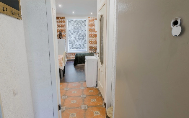 Апартаменты SpbStay студия-эконом на Невском проспекте 53