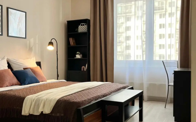 Квартира на Привокзальной Площади 3к3