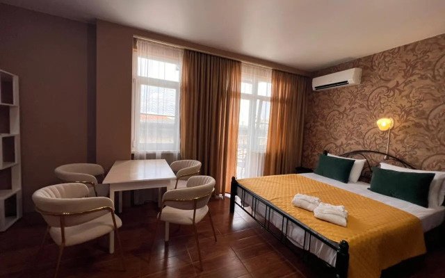 Nasezam Nizhneimeretinskaya 137a Flat