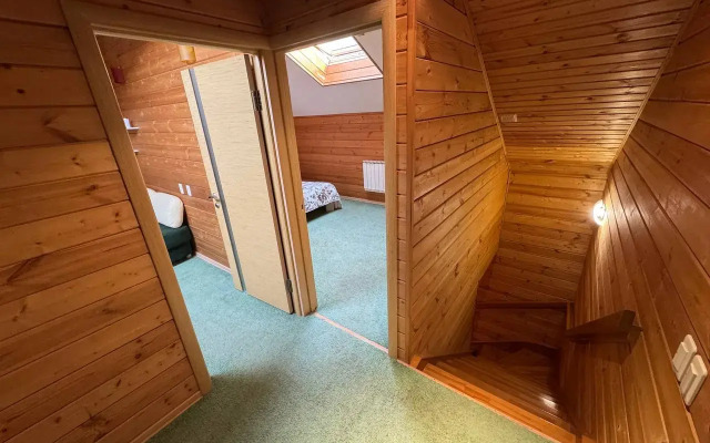 Na Ozere Bannoye Bungalow
