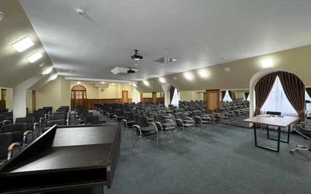 Отель Бугарь