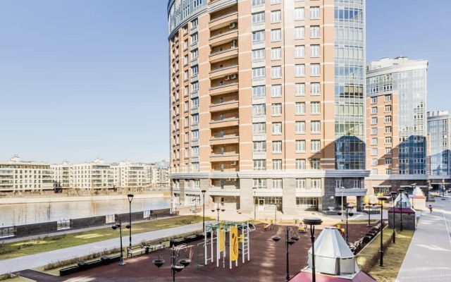 Tryokhkomnatny Premium Apartments