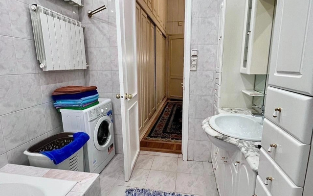 Апартаменты SpbStay с двумя спальнями на Рубинштейна 3