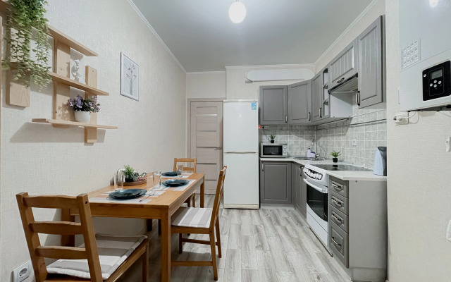 Green FOX Na Ulice Savushkina 6E Apartments