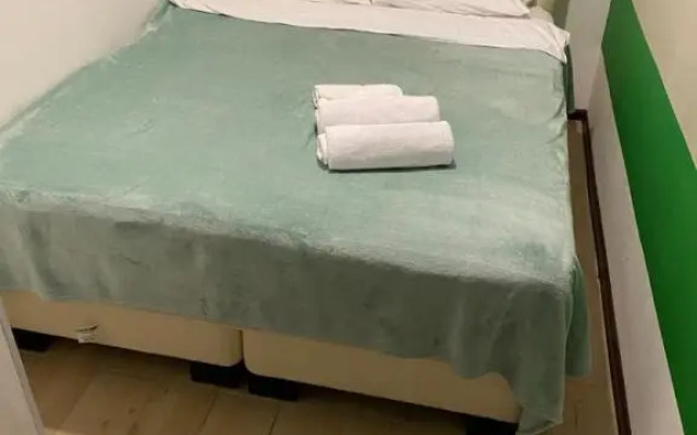 Teplichniy proyezd 7 Apartment 2