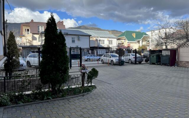 Апартаменты 372 Островского 67Ж