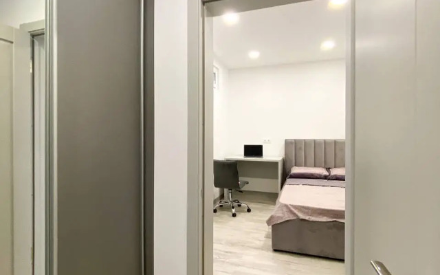 Апартаменты с двумя кроватями, балконом и ванной, с 15 по 17 этаж