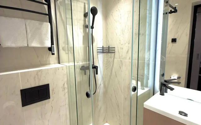 Na Ulitse Lenina 217A Apartments