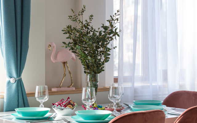 2h komn. Flamingo Kenig Holidays V Centre Na Leninskom Prospekte Apartments