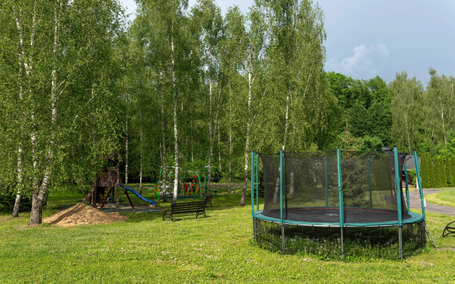 Na Lesnoy Opushke Guest house