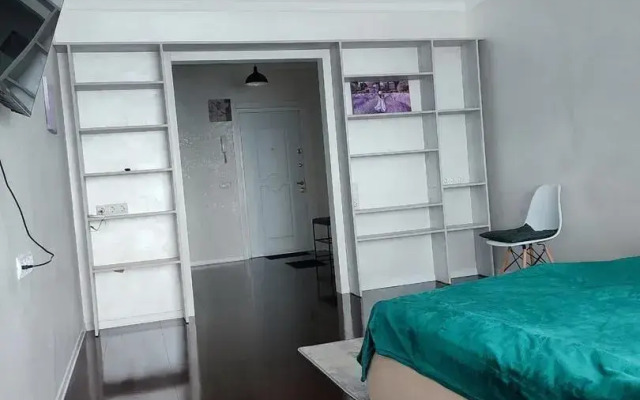 Na Prospekte Kosmonavtov 4b Apartments