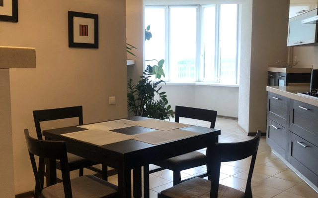 Krasivaya Vidovaya Ryadom S Kazan-Arenoy Flat