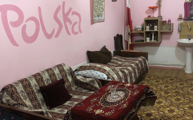 Dom Polski Guest House