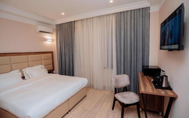 Resident Hotel