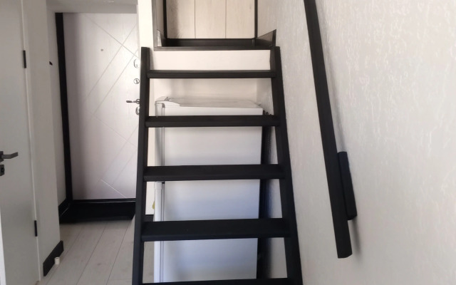 Квартира Уютная Студия в Атмосферном Доходном Доме 19 Века