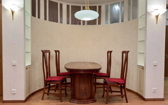 Квартира в Историческом Центре Петербурга