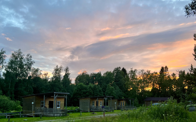 Ladoga Ryadom Guest House