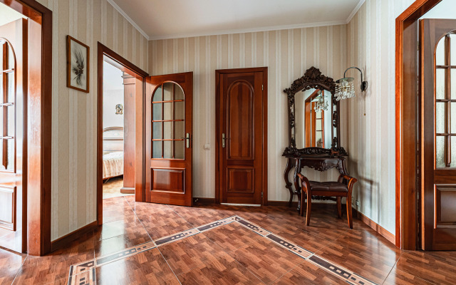 Квартира просторная от трех суток