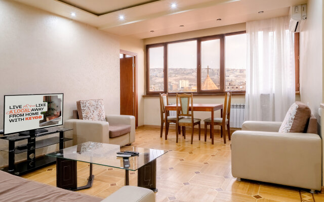 Апартаменты 2BR/Near Opera/Overlooking Yerevan/Selfenter/Keygo 24