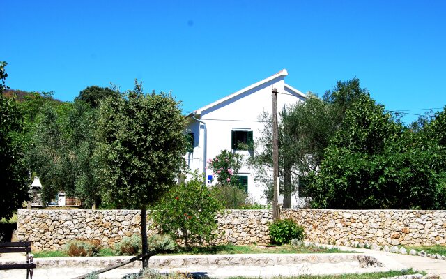 Вилла Rustic Miketa