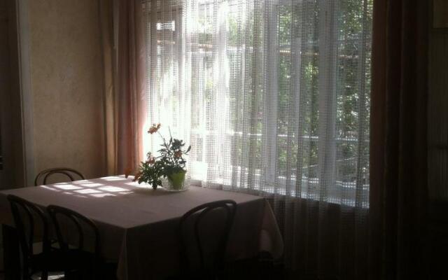 Granat Garden Aprtments