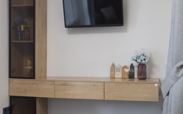 Grey-Studio C Vidom Na Angaru Flat