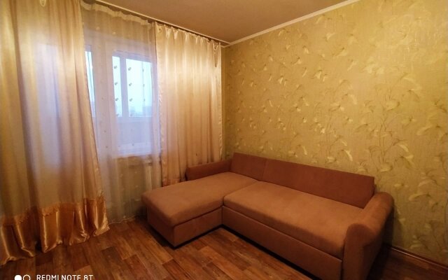 Apartment Day & Night on Nizhnyaya 73
