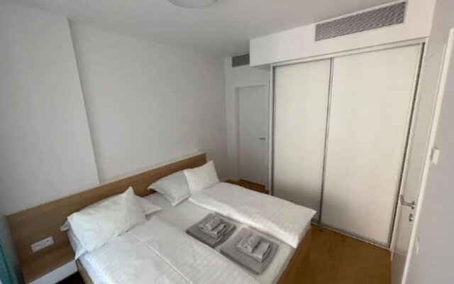 Apartamenty na Culenova 5, Apartments