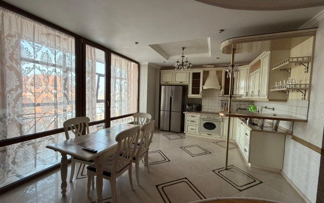 Квартира Роскошная большая в центре Уфы