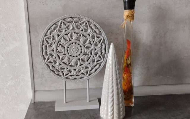 Квартира Olivinn в новом доме на 10 этаже