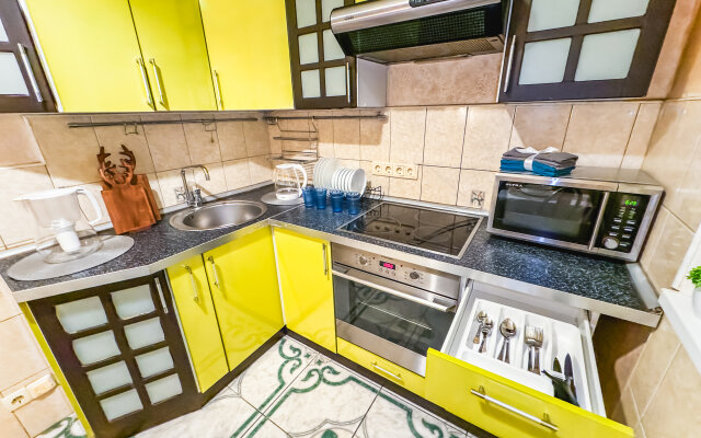 S zaseleniyem Lutshiy servis Posutochno50 Flat