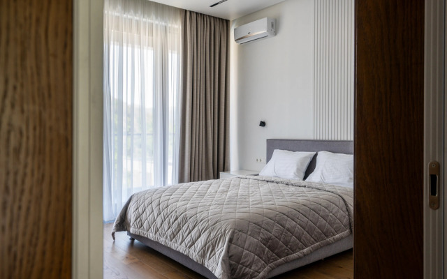 Частный дом 2-х этажный коттедж с дизайнерским ремонтом