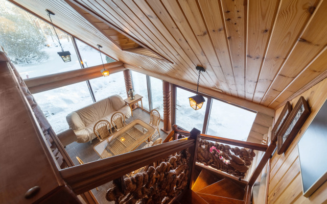 V Ostovkakh - 134 Metra Guest House
