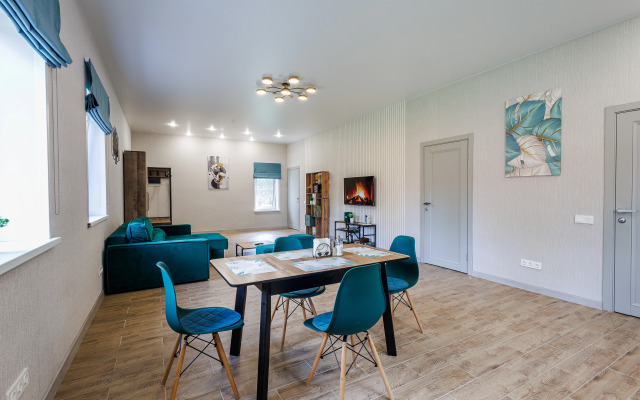 Частный дом Дом с 2-мя спальнями у дубового леса