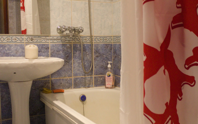 Апартаменты на Кольцова 2