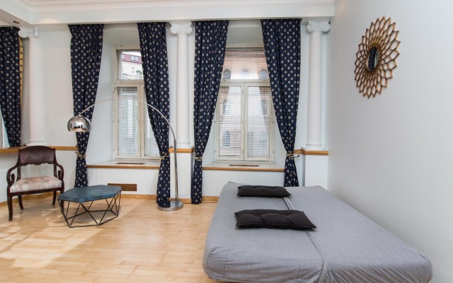 Апартаменты Апарт 24 у Эрмитажа с видом на реку Мойку