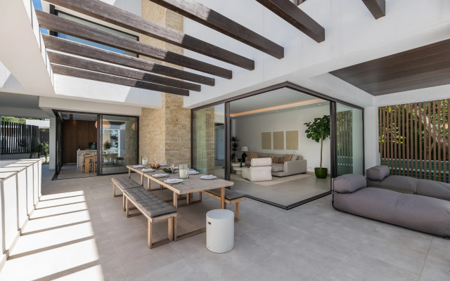 All About Villa Lavanda
