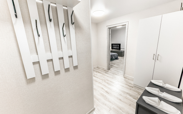 S zaseleniyem Lutshiy servis Posutochno50 Apartments