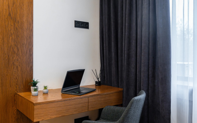 KeyGo #0122, 1 Bedroom, City Center Apartments