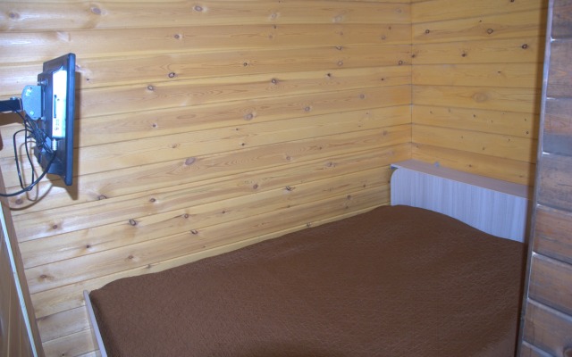 SEMEJNYiJ Guest House