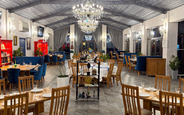 Avangard Hotel