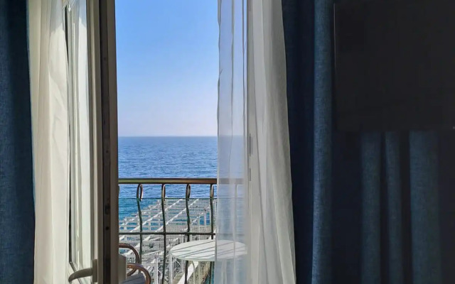 Апартаменты Пляжные на Дражинского 7а, 1